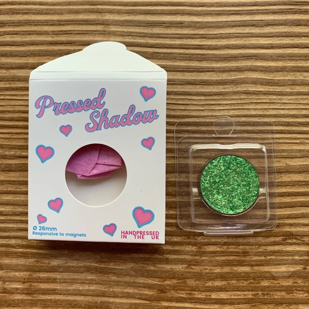 Pastel Roses UK brand new